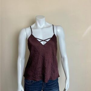 Chelsea 28 - maroon with gold-ish mini print. Criss cross front, Medium